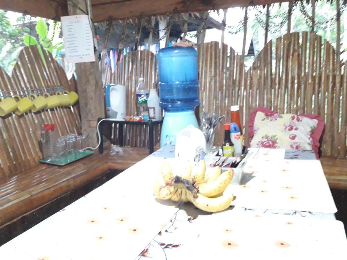Lhoyjean Garden Hostel Batuan エクステリア 写真